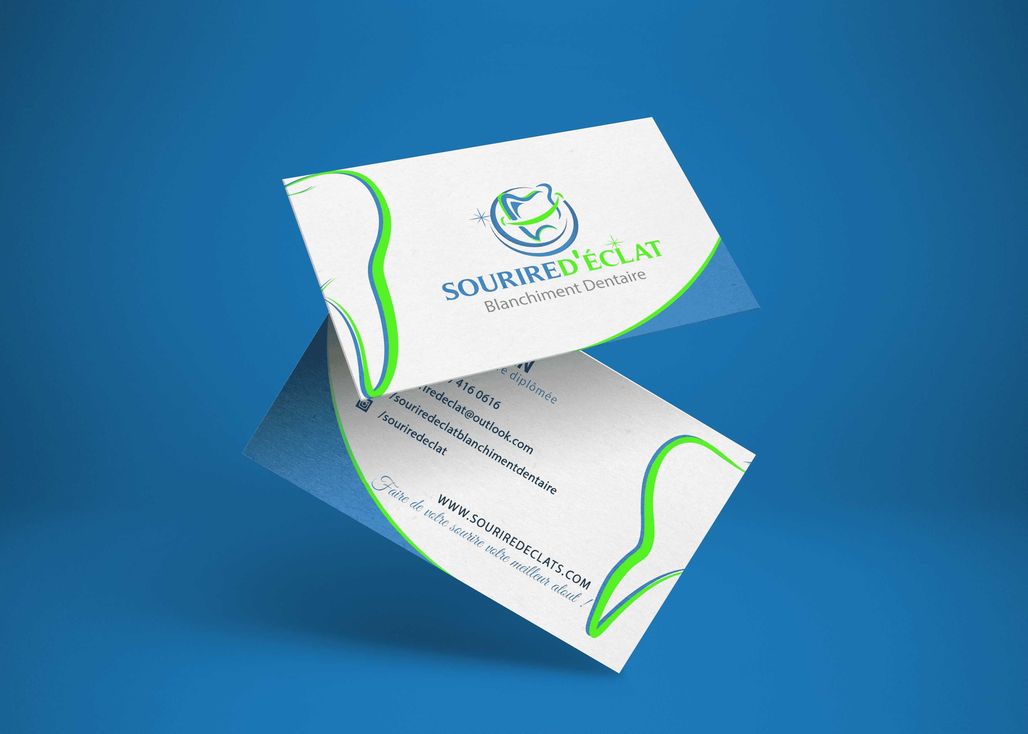 Mockup d’une carte d’affaires moderne conçue par NEK AGENCY pour l’entreprise de blanchiment dentaire Sourire d’Éclat à Montréal